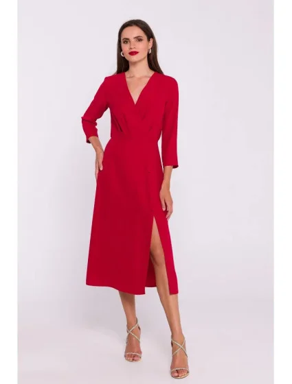 Šaty s vysokým rozparkom S385 červená - Moe Šaty s vysokým rozparkom S385 červená - Moe