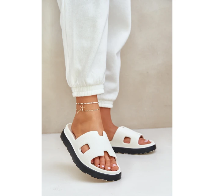 Pěnové Pantofle S Bílé model 21683479 - Boto Pěnové Pantofle S Bílé model 21683479 - Boto