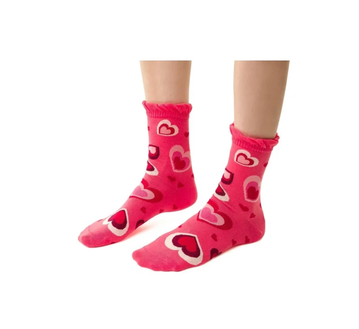 Dámské ponožky model 14559108 Srdce - Steven Dámské ponožky model 14559108 Srdce - Steven
