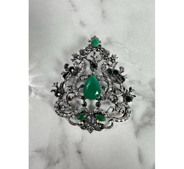 Brož model 18753879 stříbrná + zelená - K-Fashion