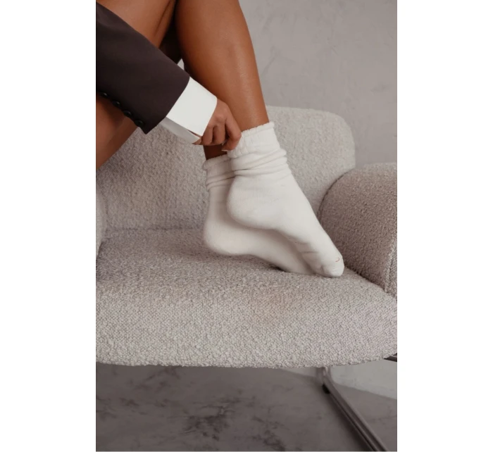 Dámské bezškrtové ponožky Frotte Ecru