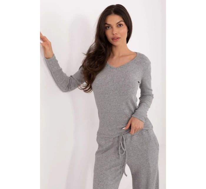 Sveter model 221374 Továrenská cena