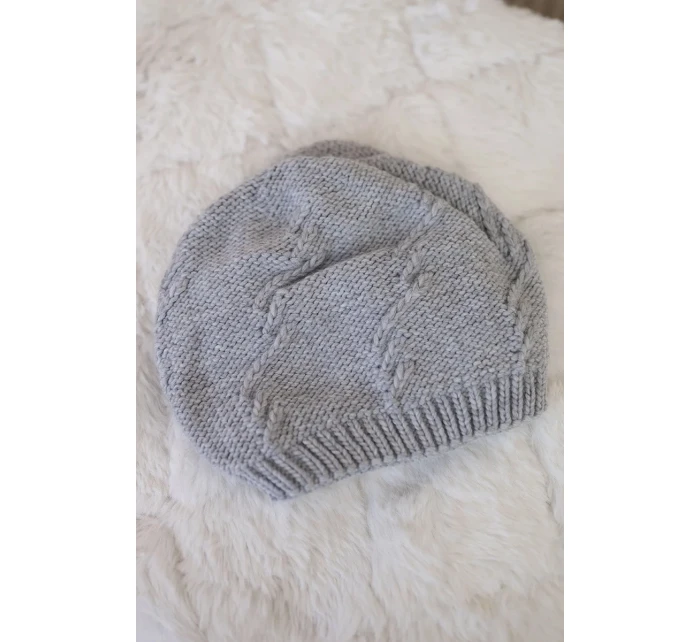 Dámska čiapka Lorena K377 svetlo šedá Dámska čiapka Lorena K377 svetlo šedá