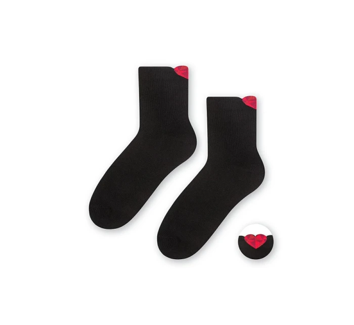 Dámské ponožky model 14559108 Srdce - Steven Dámské ponožky model 14559108 Srdce - Steven