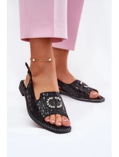 Skórzane Sandały Z Ozdobą Na Płaskim Obcasie S.Barski KV51-096 Czarne