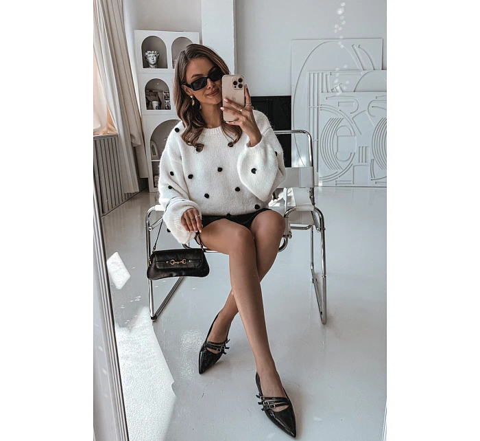 Lakované baleríny černá - Sweet Shoes model 22106358 Lakované baleríny černá - Sweet Shoes model 22106358