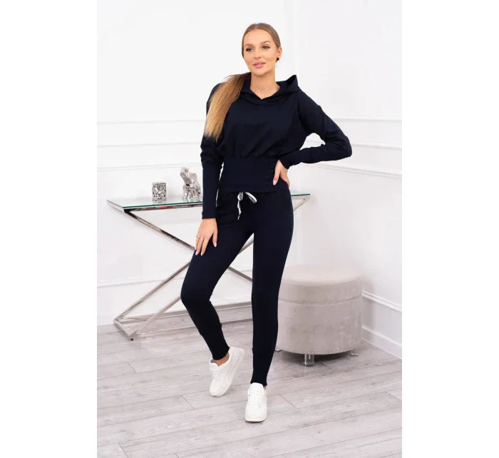 Sada so širokými rebrami tmavo modrá