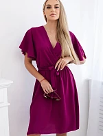 Šaty s vrstveným výstrihom slivka