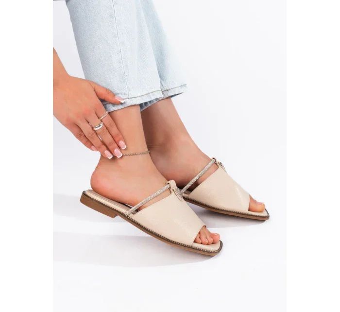 Vynikajúce dámske hnedé ponožky bez päty Vynikajúce dámske hnedé ponožky bez päty