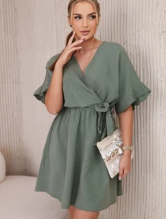 Mušelínové šaty s khaki pásom