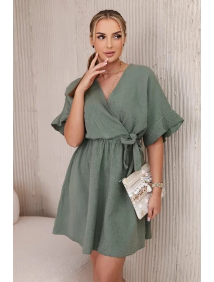 Mušelínové šaty s pasem khaki