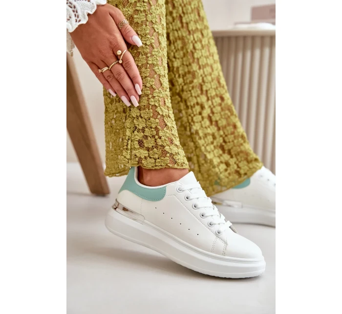 Nízke dámske tenisky z ekokože na platforme bielo-zelené Nevelena Nízke dámske tenisky z ekokože na platforme bielo-zelené Nevelena