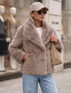Krátka dámska kožušinová bunda so širokým golierom, béžová, FashionStreet TY5905