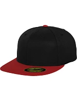 6 panelová kšiltovka Premium 210 Fitted black/red model 22482482 - Flexfit 6 panelová kšiltovka Premium 210 Fitted black/red model 22482482 - Flexfit