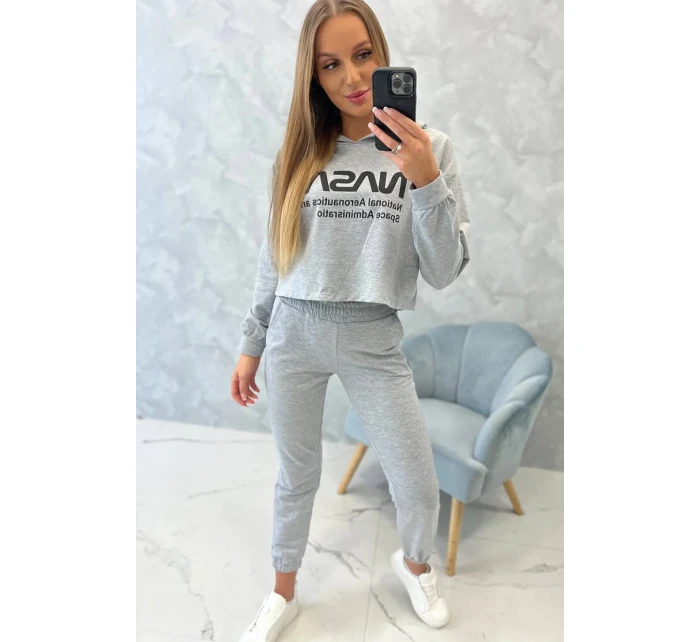 Šedá sada s potlačou