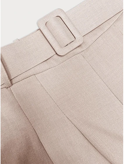 Světle béžové elegantní dámské kalhoty s opaskem model 20185243 - MADE IN ITALY Světle béžové elegantní dámské kalhoty s opaskem model 20185243 - MADE IN ITALY
