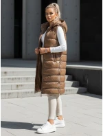 dámská prošívaná vesta v barvě camel Dstreet model 21970173 - FashionStreet dámská prošívaná vesta v barvě camel Dstreet model 21970173 - FashionStreet