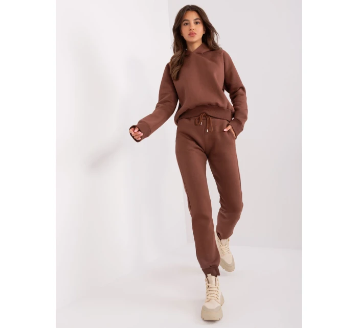 Súprava EM KMPL 661.10 tmavo hnedá Súprava EM KMPL 661.10 tmavo hnedá