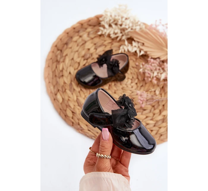 Lakierowane Balerinki Dziecięce Na Rzep Z Kokardą Czarne Olessa Lakierowane Balerinki Dziecięce Na Rzep Z Kokardą Czarne Olessa
