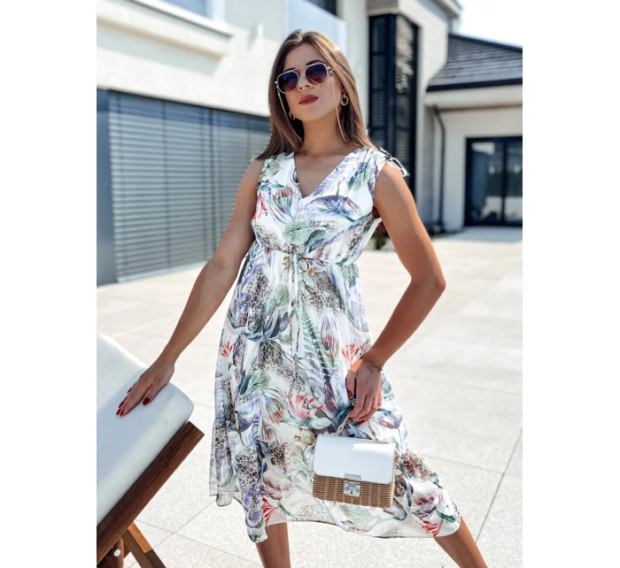 šaty bílé Dstreet model 21978317 - FashionStreet šaty bílé Dstreet model 21978317 - FashionStreet