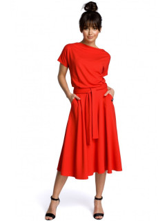 B067 Rozšírené šaty - červené