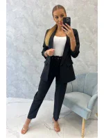 Elegantná súprava saka a nohavíc čiernej farby