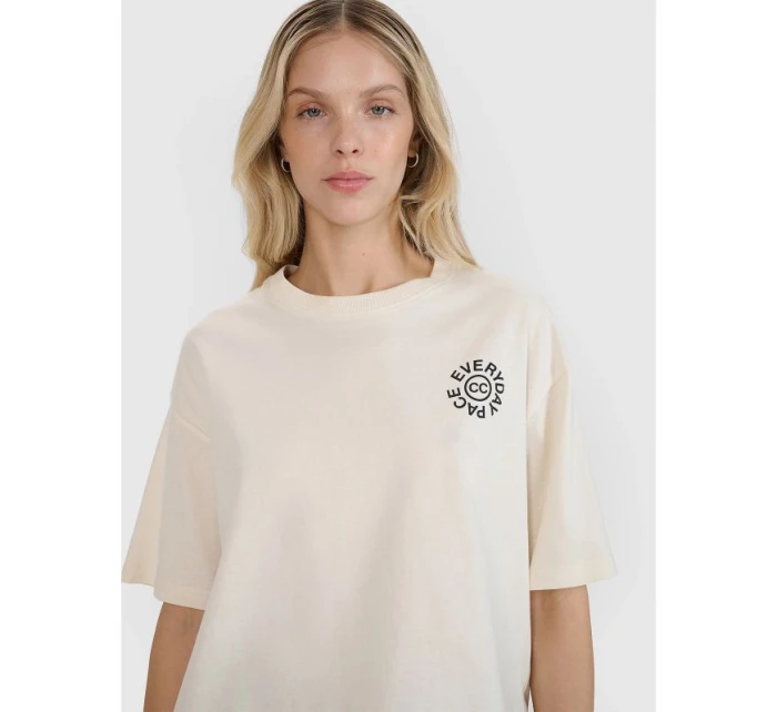 Dámske tričko oversize s potlačou 4F 4FWSS25TTSHF1993-11S Dámske tričko oversize s potlačou 4F 4FWSS25TTSHF1993-11S