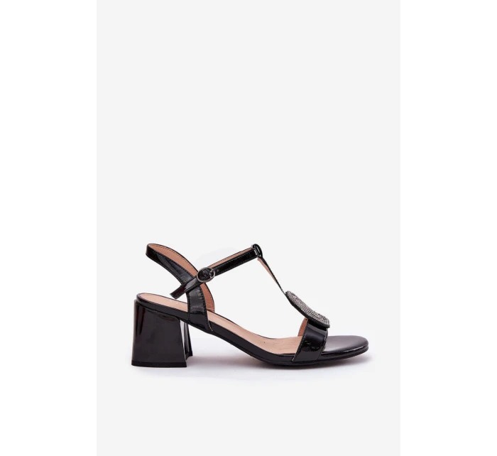 Skórzane Lakierowane Sandały Damskie Na Słupku Z Ozdobą Vinceza 91134 Czarne Skórzane Lakierowane Sandały Damskie Na Słupku Z Ozdobą Vinceza 91134 Czarne