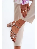 Dámské sandály na podpatku model 21656603 Zlaté - SERGIO LEONE