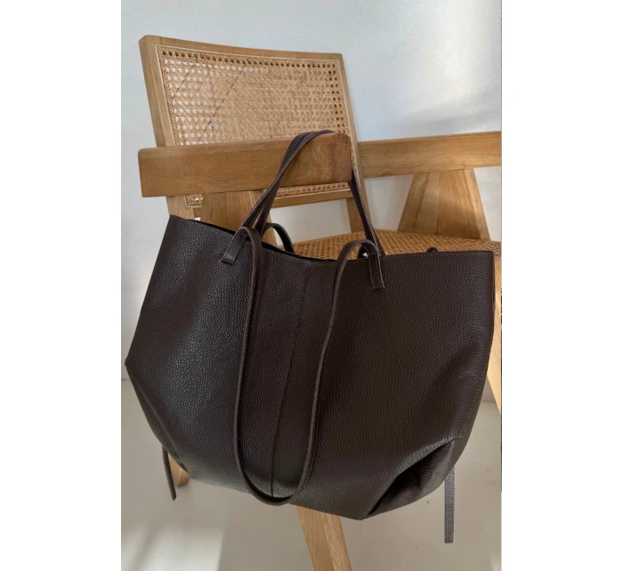 Taška shopper z přírodní kůže čokoládová Halinne Taška shopper z přírodní kůže čokoládová Halinne