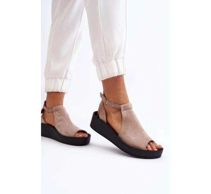 Dámské sandály z  béžové model 21646413 - Zazoo