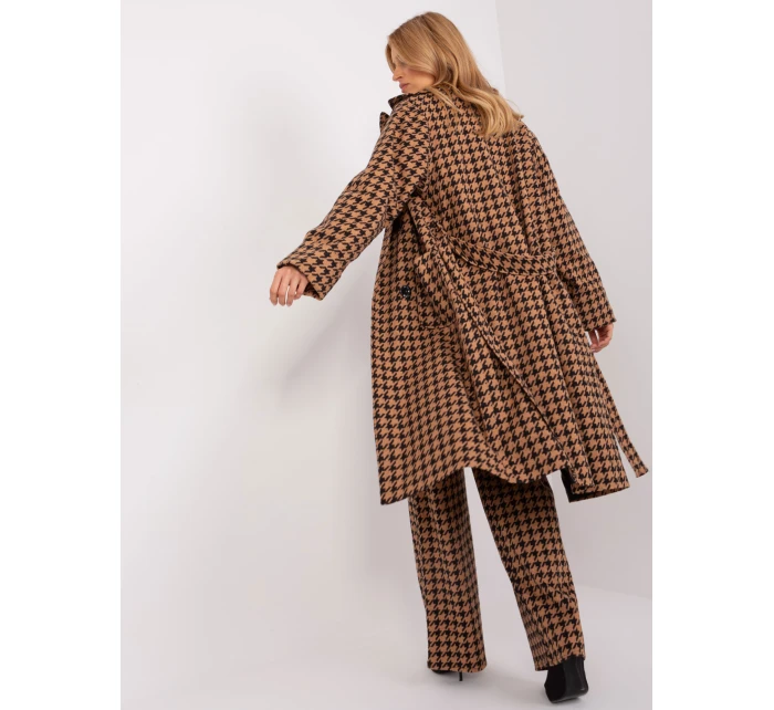 Płaszcz LK PL model 21228956 camelowy - FPrice Płaszcz LK PL model 21228956 camelowy - FPrice