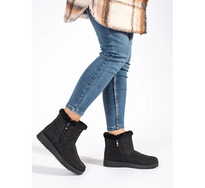 Vynikajúce dámske čierne snežnice bez podpätku Vynikajúce dámske čierne snežnice bez podpätku