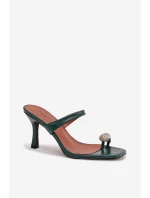 Žabky na podpätku model 225133 Krok vo veľkom štýle