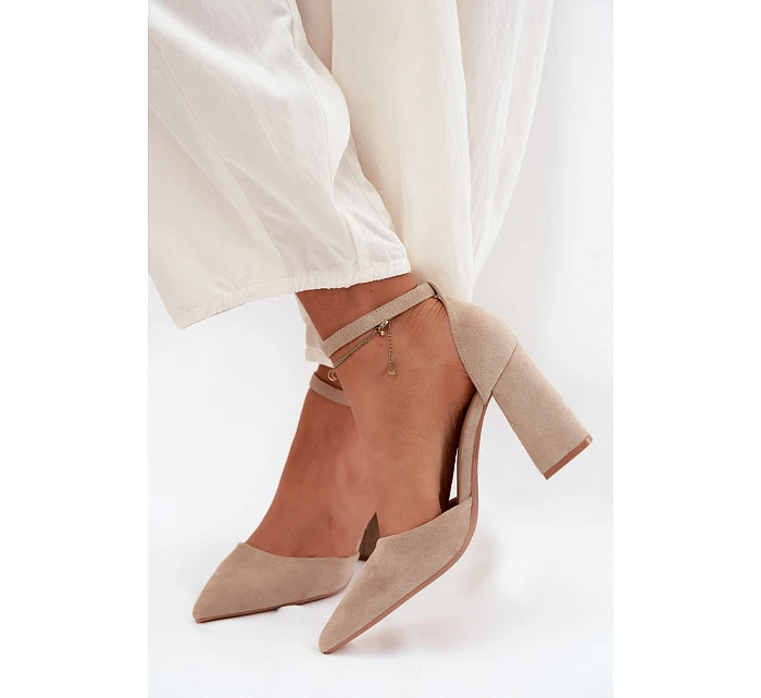 Lodičky na podpatku z imitace semiše béžové model 22122792 - Boto