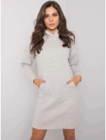 Dámské zateplené šaty s kapsou model 17034368 SUBLEVEL - FPrice Dámské zateplené šaty s kapsou model 17034368 SUBLEVEL - FPrice