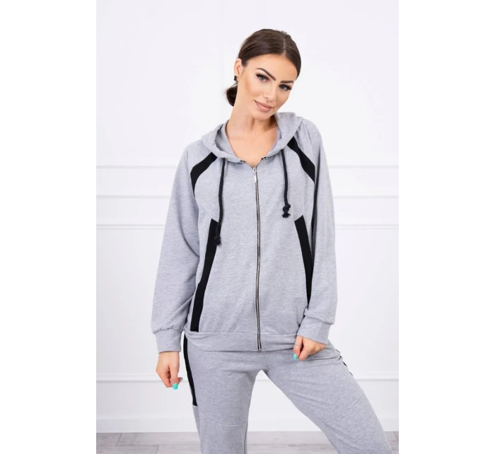 Šedá pruhovaná športová súprava