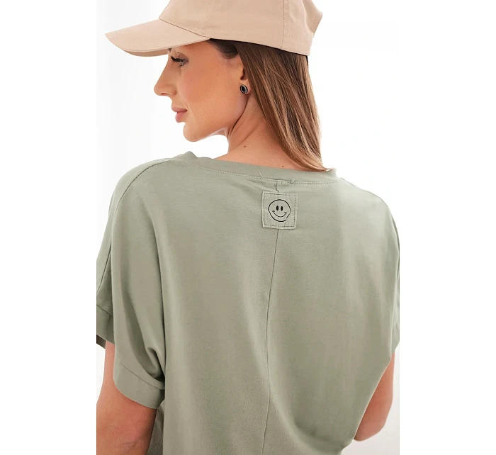 Dámska bavlnená blúzka s výstrihom do V a krátkymi rukávmi v khaki farbe