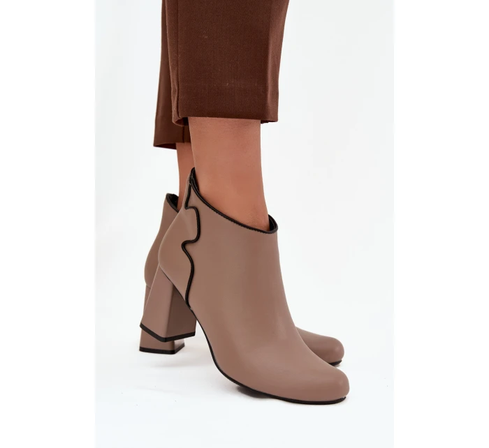 Skórzane Botki Ocieplane Na Słupku Beżowe Ivessara Skórzane Botki Ocieplane Na Słupku Beżowe Ivessara