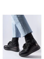 Topánky na klinovom podpätku model 206574 Solea Topánky na klinovom podpätku model 206574 Solea