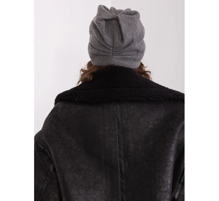 Czapka AT CZ model 19011924 ciemny szary - FPrice Czapka AT CZ model 19011924 ciemny szary - FPrice