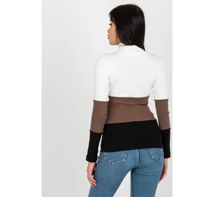 Rolák model 175119 Rue Paris