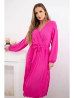 Šaty s viazaným plisovaným lemom ružové Šaty s viazaným plisovaným lemom ružové