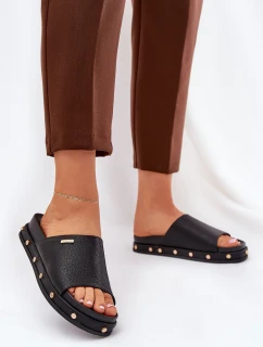 Dámske papuče na platforme s cvočkami Big Star - čierne