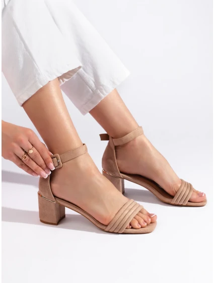 Moderné hnedé sandále pre ženy na širokom podpätku
