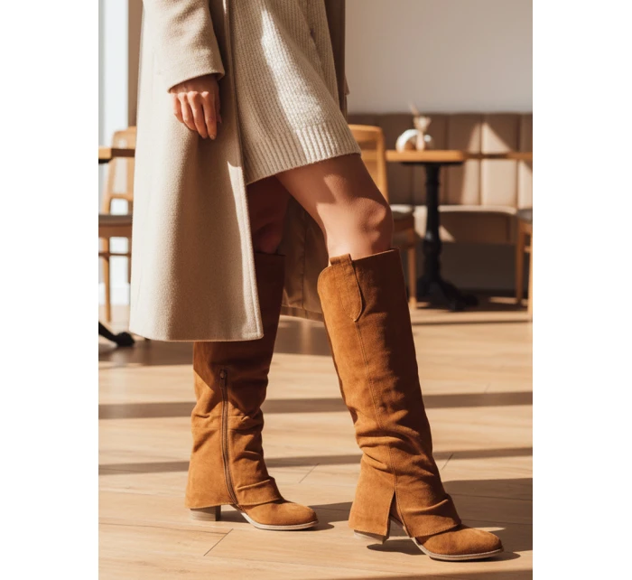 Dámské semišové boty model 21994924 v barvě camel - Dstreet Dámské semišové boty model 21994924 v barvě camel - Dstreet
