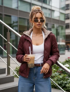 Dámska prechodná prešívaná bunda s kapucňou FashionStreet bordová TY5615