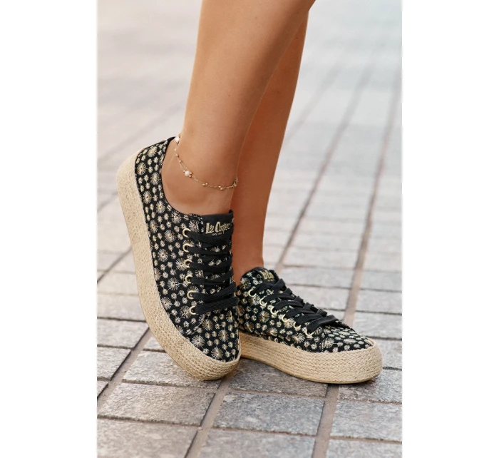 Wzorzyste Trampki Damskie Na Platformie Z Plecionką Lee Cooper LCW-25-08-3647L Czarne