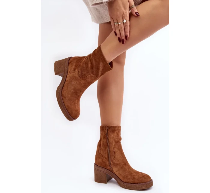 Dámské kotníkové boty Camel Argastis na vysokém podpatku Dámské kotníkové boty Camel Argastis na vysokém podpatku