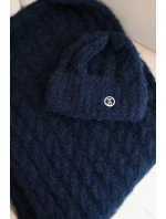 Dámská souprava čepice a model 21463125 s proužkem s ozdobou granátová - K-Fashion